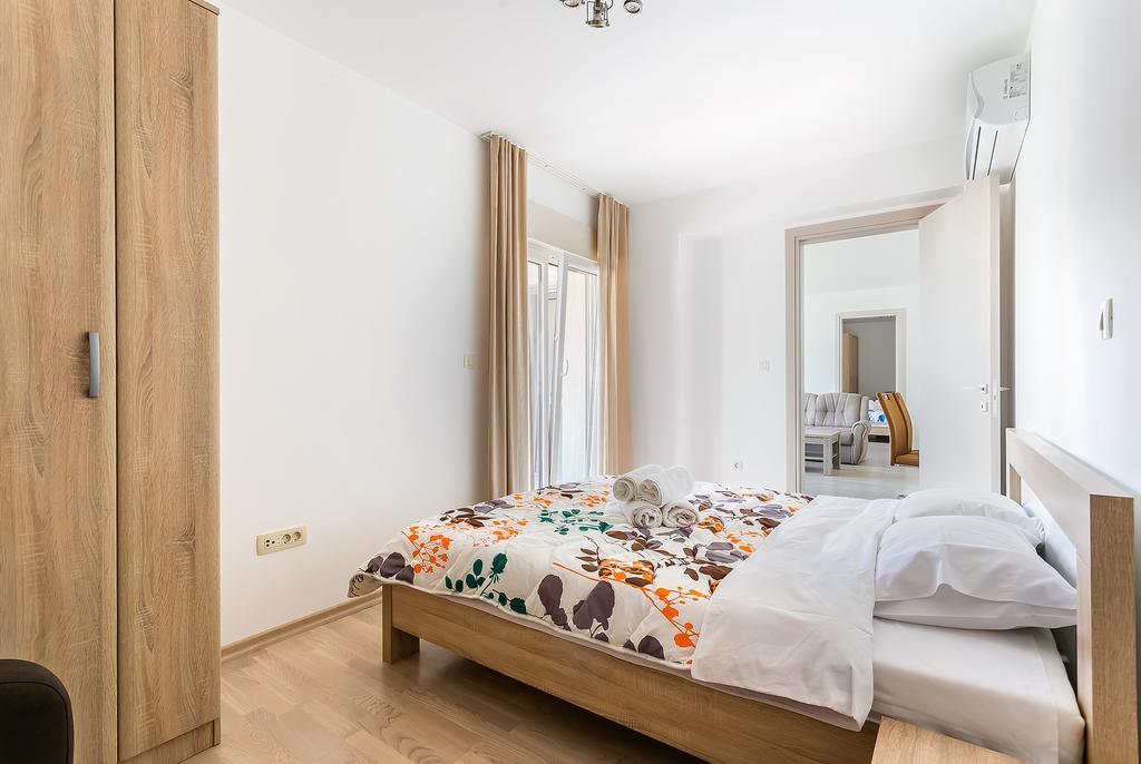 Primus Apartments Impera Budva Phòng bức ảnh